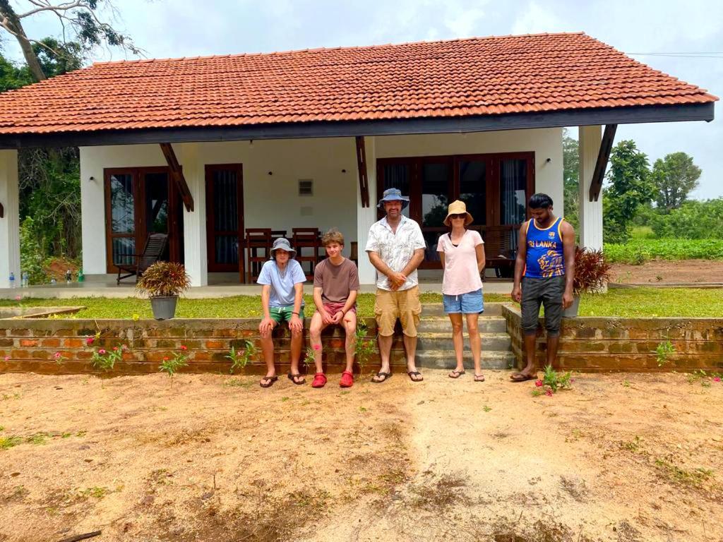 Moni Farm House Wilpattu Nochchiyagama Exterior photo